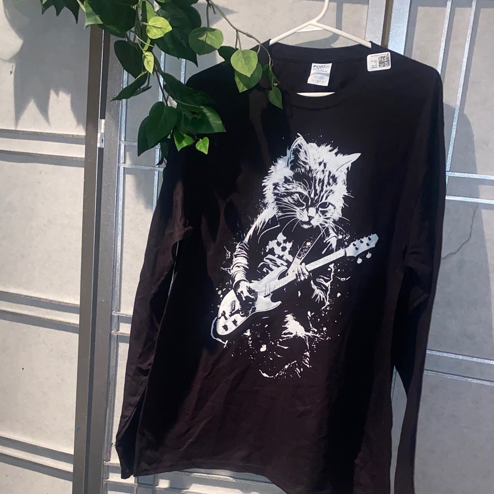 Unisex Black Cat Guitar Graphic Long Sleeve Tee - Picture 2 of 3